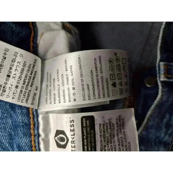 Levis Premium 501 Jean Shorts Denim Women Big 28 Cut offs Measures 30 - Picture 7 of 10